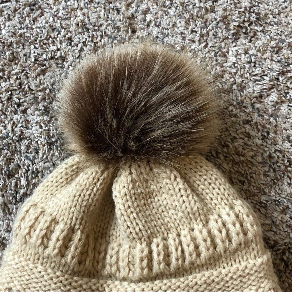 C.C Beanie - Picture 3 of 5